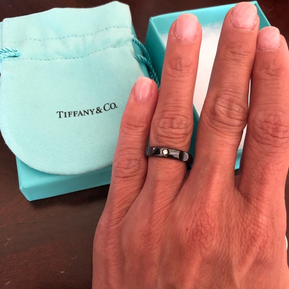 Tiffany Co Palomas Groove Ring 